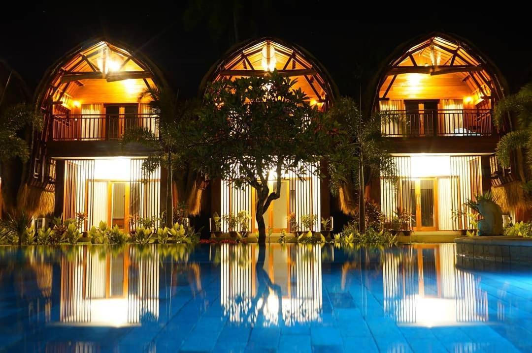 Aldi'S Bungalow Kuta  Экстерьер фото